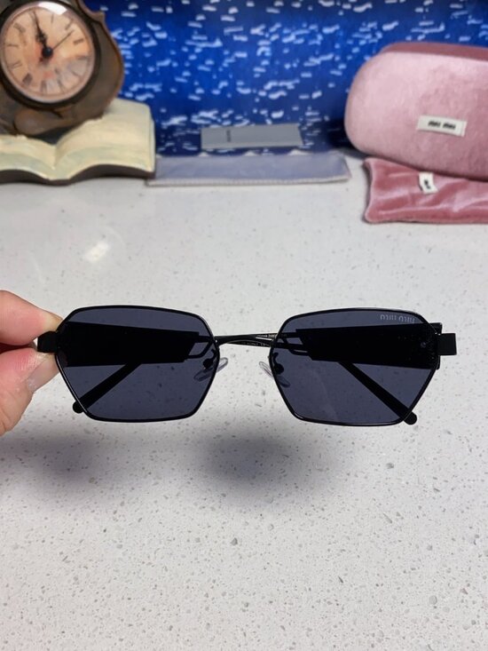 ✅NWT Authentic  MIU MIU Sunglasses main image 9